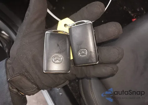 2021 Mazda Cx-30 Select z USA, uszkodzony, nr VIN 3MVDMBBL3MM213664